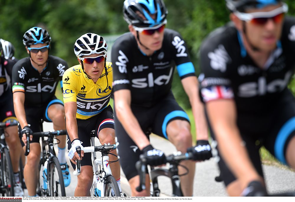 Chris Froom and overall race leader Peter Kennaugh (Team Sky)