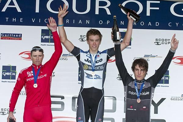 The stage four podium (l-r): David Pell (2nd,Drapac Porsche), Rohan Dennis (1st,Team Jayco Skins), and Adam Phelan (3rd,McDonagh Blake/Witness).