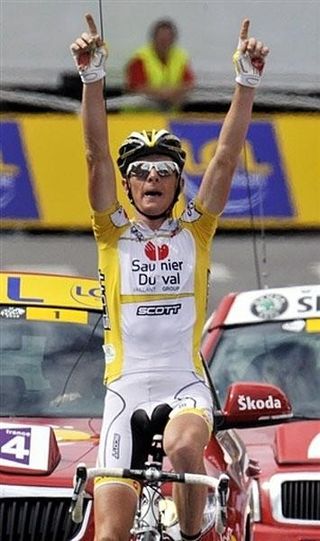 Stage 9 - Riccò wins second mountain stage via solo Col d'Aspin flyer alla Pantani