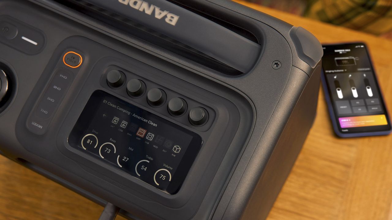 JBL BandBox Trio press image