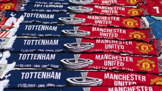 Tottenham vs Man Utd Scarf