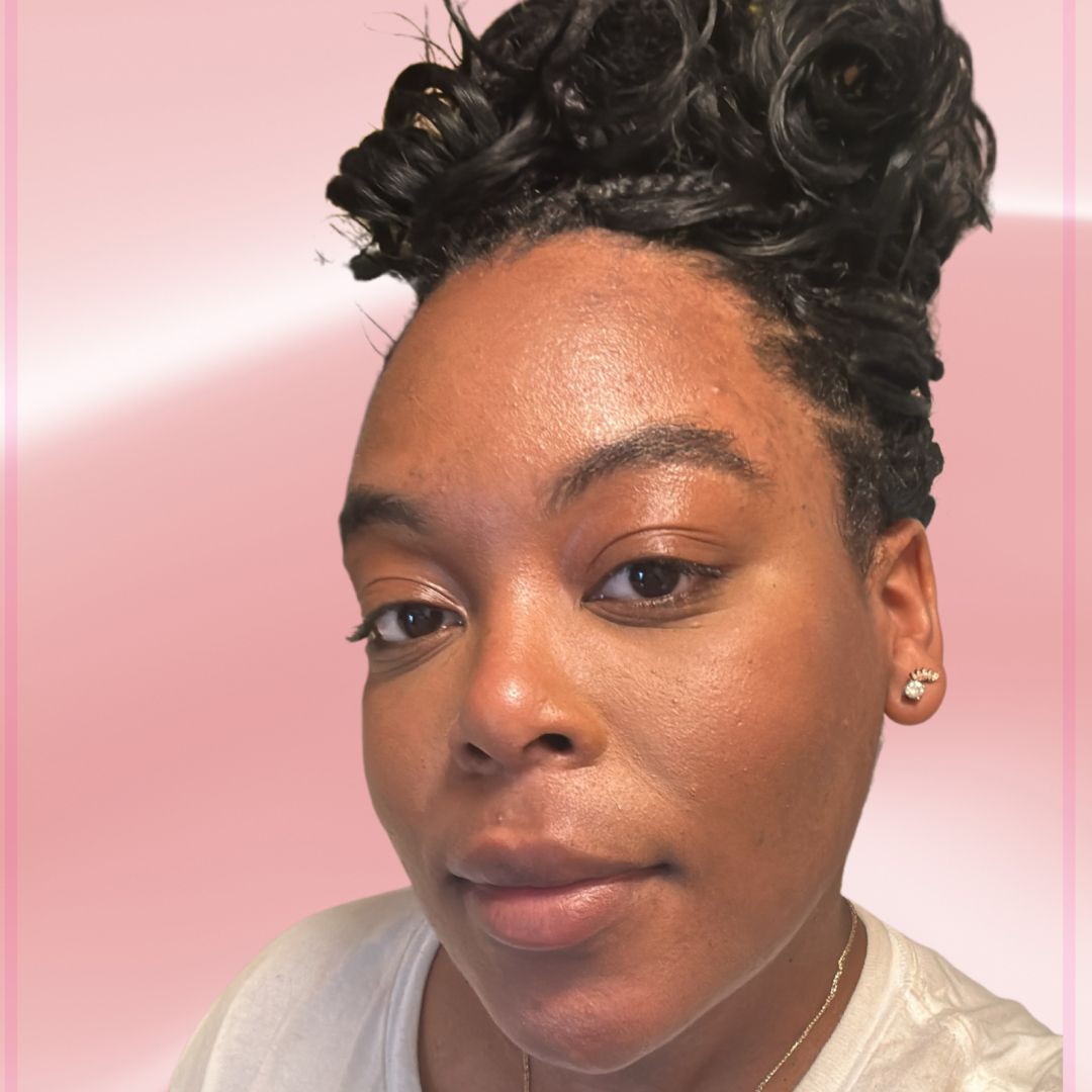 Beauty Writer, Ariel Baker, shares her favorite makeup products to shop at the Sephora sale.