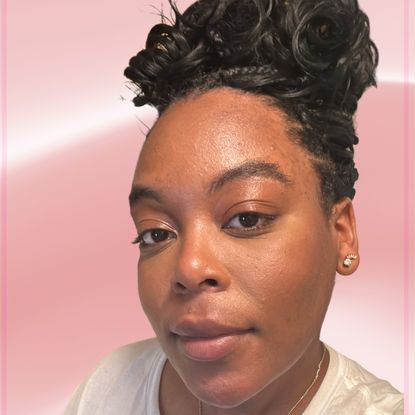 Beauty Writer, Ariel Baker, shares her favorite makeup products to shop at the Sephora sale.