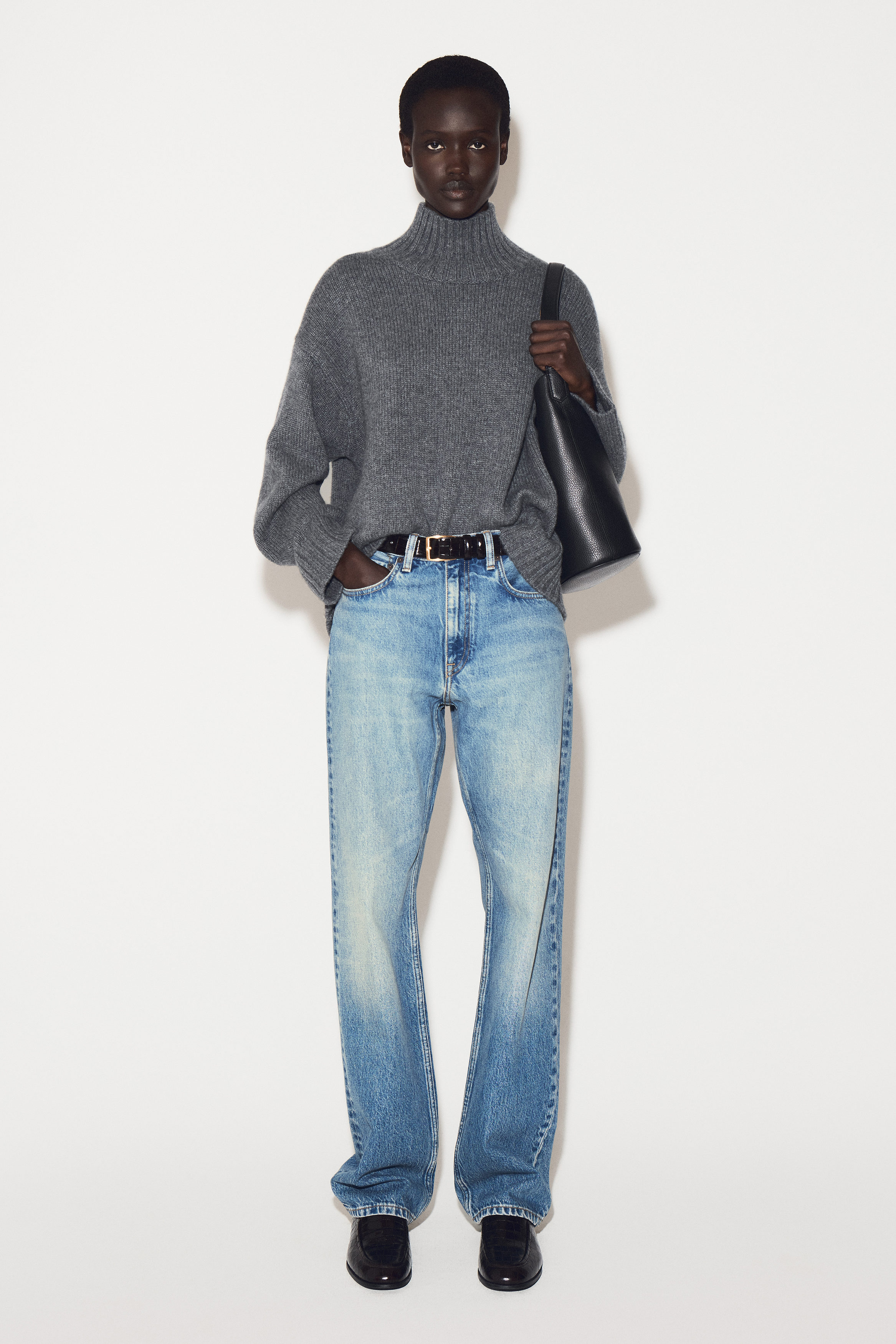 Cashmere Funnel-Neck Jumper