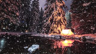 camping gifts: Christmassy camp