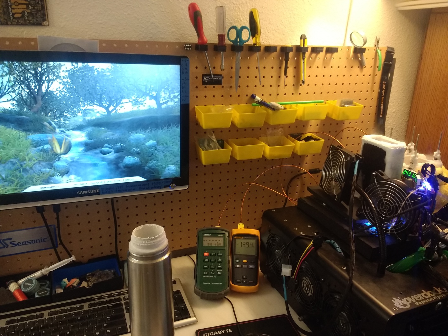 Photo included in HWbot submission Credit: David Miller / HWbot