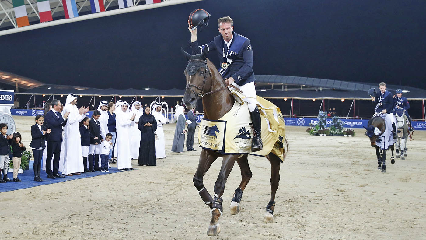 Harrie Smolders on Don VHP Z parades after becoming the Champion of Champions 2017