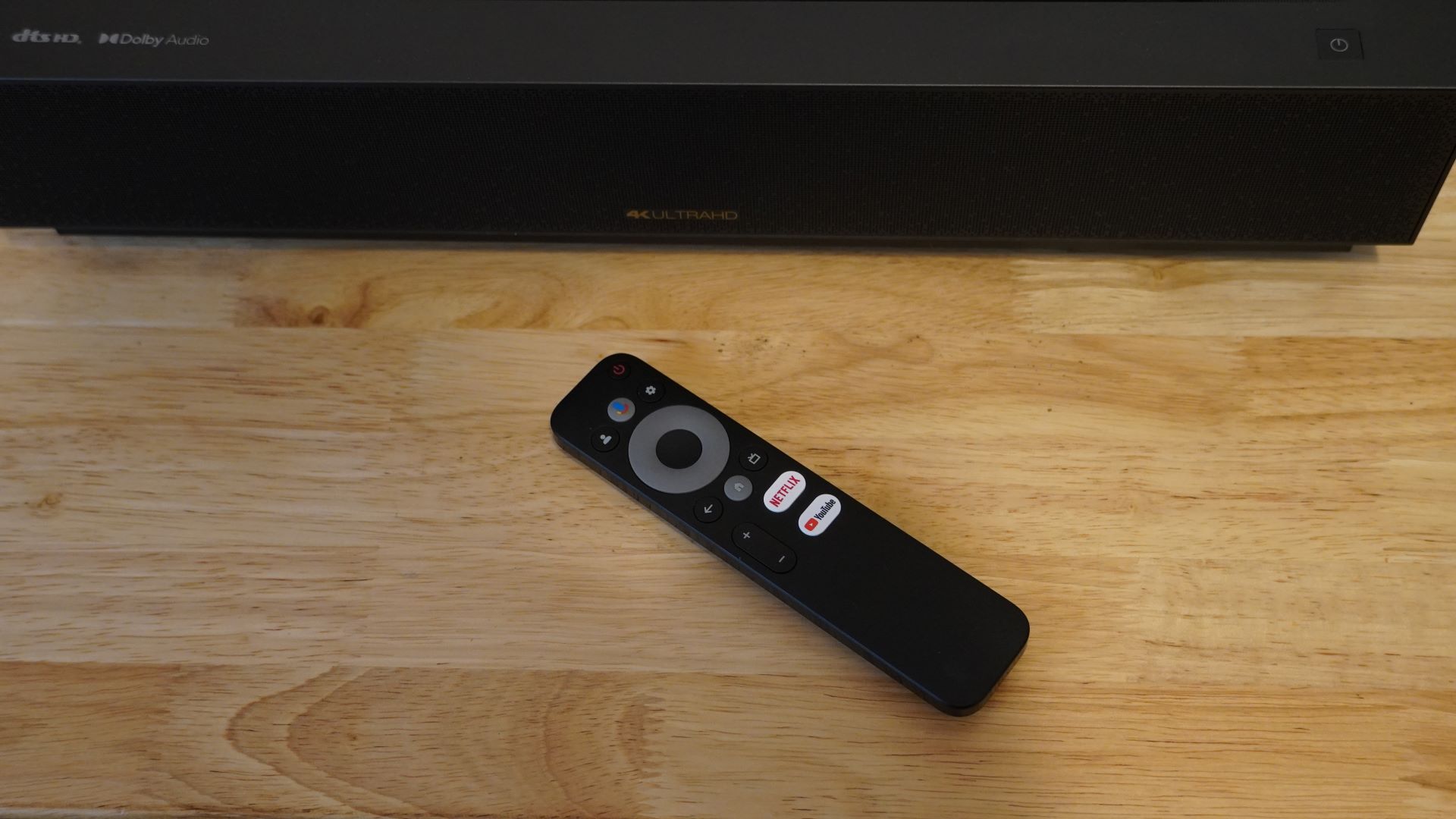 Formovie Cinema Edge remote control on table