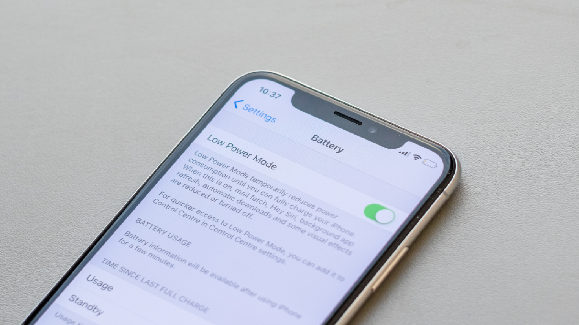 iPhone low power mode