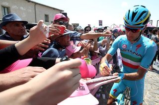 Vincenzo Nibali (Astana) signs some autographs