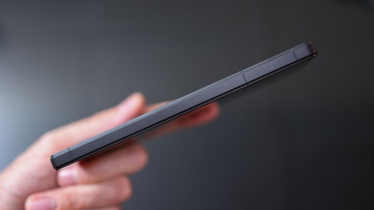 A photo of the Sony Xperia 5 V