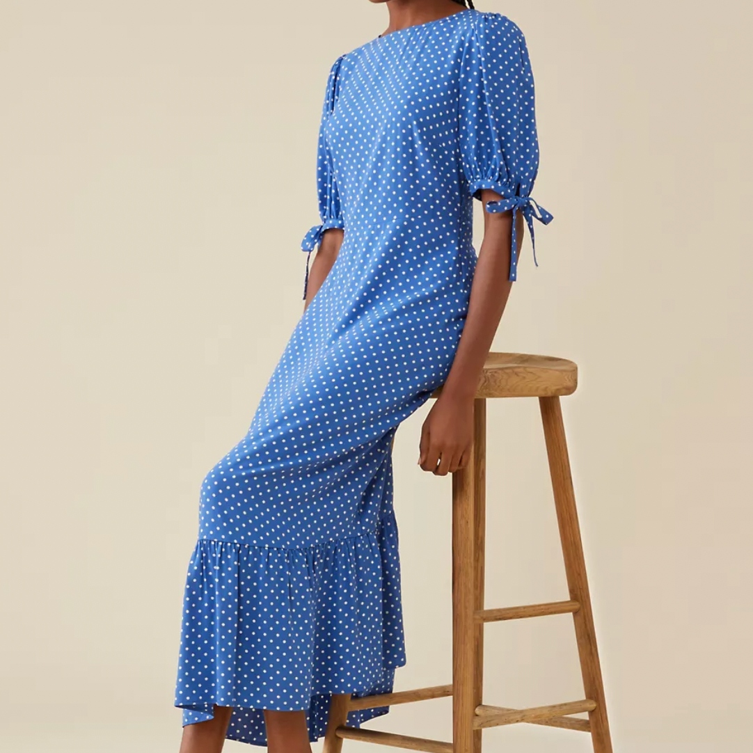 kate middleton blue polka dot dress Beach Wedding Mother of the Bride Dresses 2021 Off Shoulder Sequin Formal Custom Size / Champagne