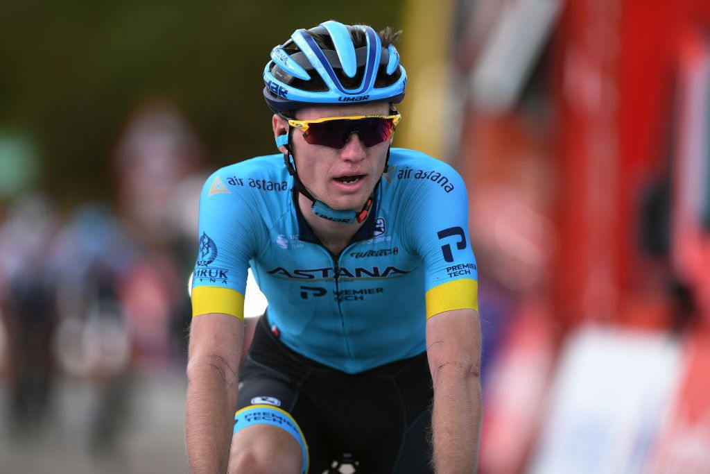 ALTO DE LA FARRAPONA LAGOS DE SOMIEDO SPAIN OCTOBER 31 Arrival Aleksander Vlasov of Russia and Astana Pro Team during the 75th Tour of Spain 2020 Stage 11 a 170km stage from Villaviciosa to Alto de La Farrapona Lagos de Somiedo 1708m lavuelta LaVuelta20 La Vuelta on October 31 2020 in Alto de La Farrapona Lagos de Somiedo Spain Photo by David RamosGetty Images