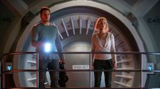 Jennifer Lawrence and Chris Pratt in Passengers