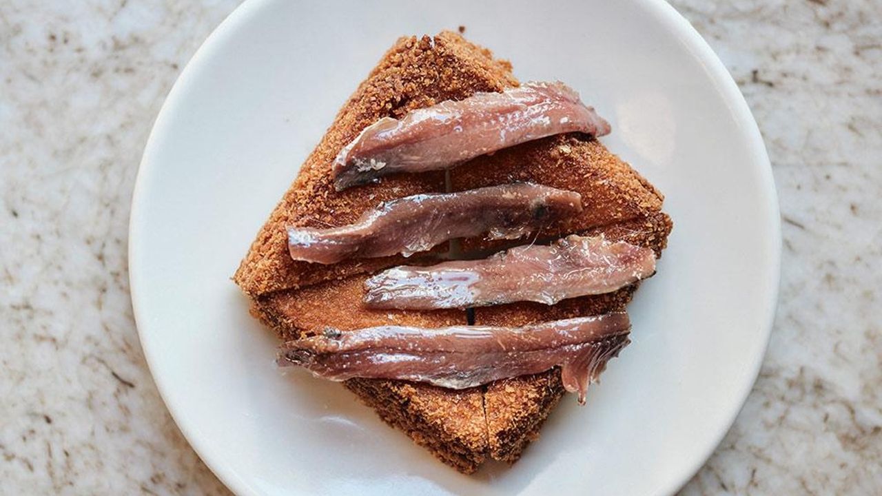 Mozzarella in carrozza recipe by Pamela Yung