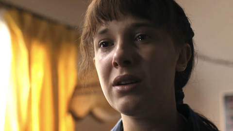 The Moment Millie Bobby Brown Broke Into Tears On The Stranger Things ...