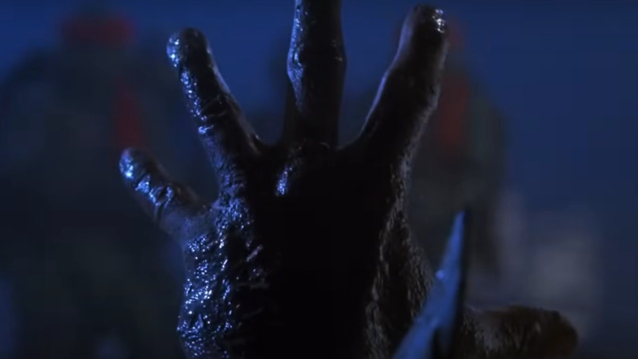 Shredder's hand rising up in Teenage Mutant Ninja Turtles II: The Secret of the Ooze