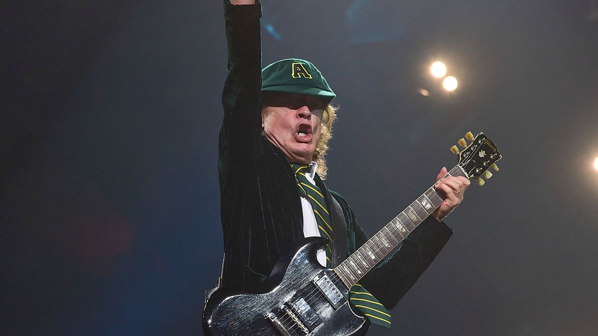 Angus Young hails AC/DC fans as Rock Or Bust tour wraps up | Louder