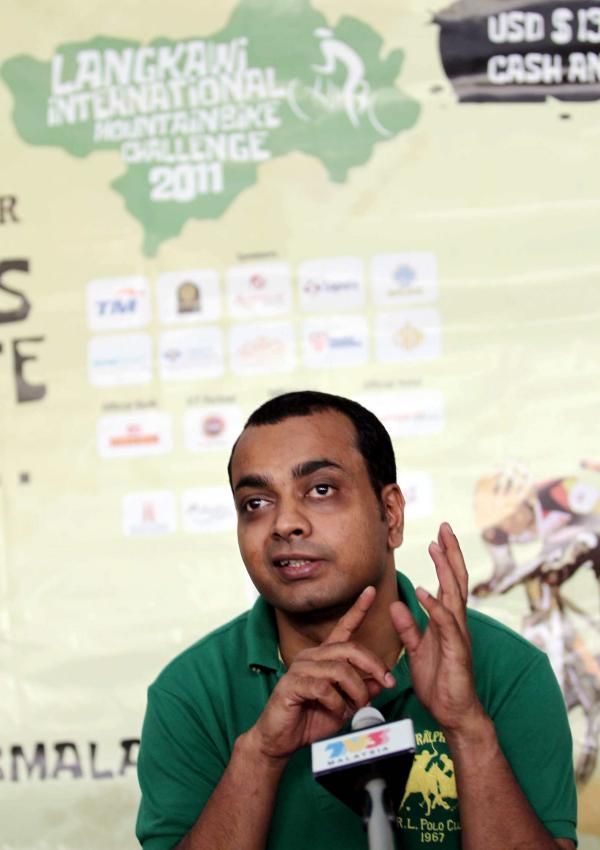 Datuk Abdul Malik Mydin, race organiser