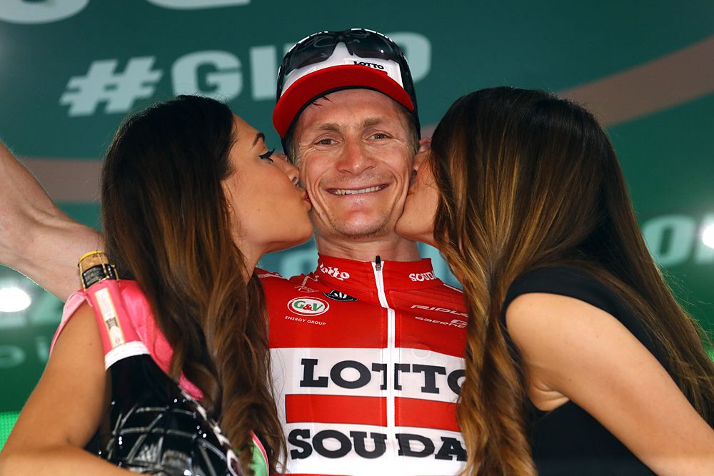Andre Greipel (Lotto Soudal) wins stage 5 Giro d'Italia