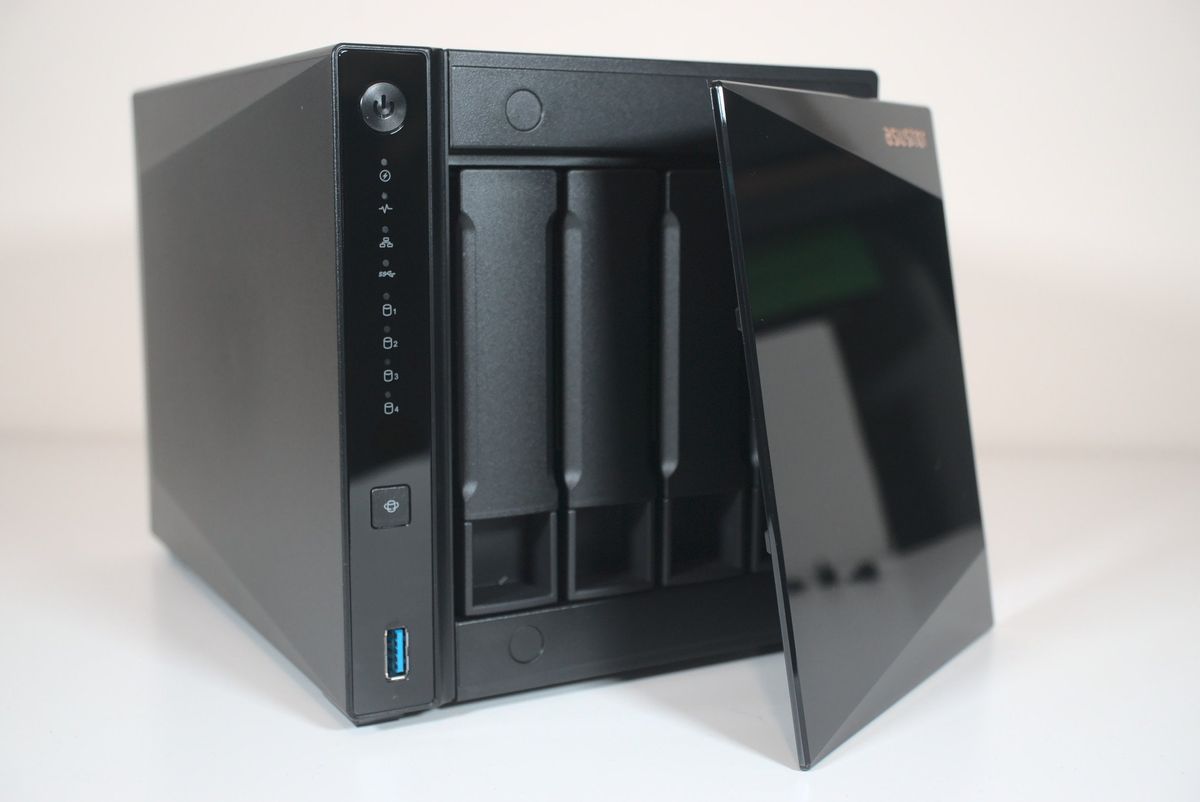 ASUSTOR DRIVESTOR 4 Pro (AS3304T)