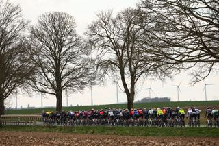 Paris-Nice stage 2 Live - Bunch sprint anticipated in calm conditions