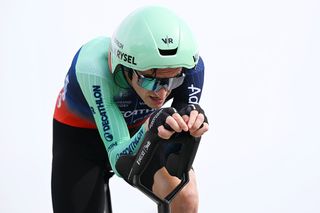 'It was more comfortable' – Felix Gall defends unusual lack of helmet visor after shipping time in Giro d'Italia time trial