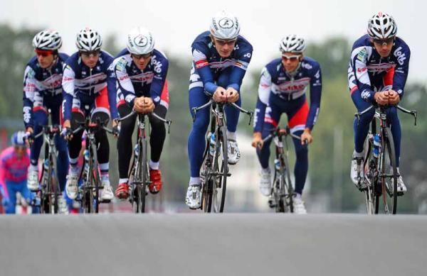 Jurgen Roelandts and his Lotto teammates