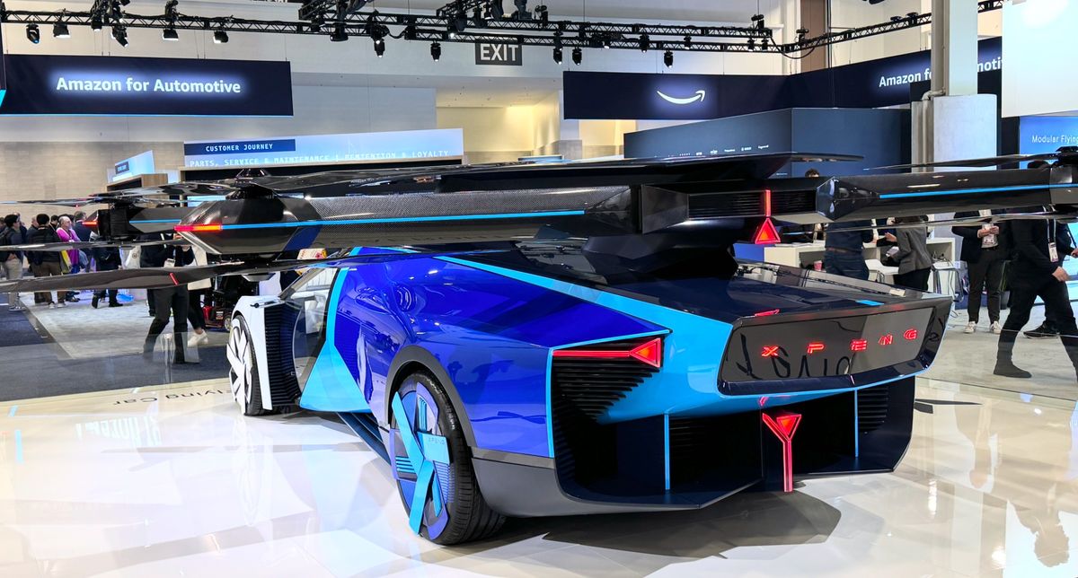 XPeng Aeroht eVTOL Flying Car propellers
