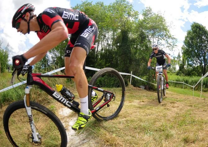 Stephen Ettinger (BMC Mountainbike Team) trying to get away from Finsterwald