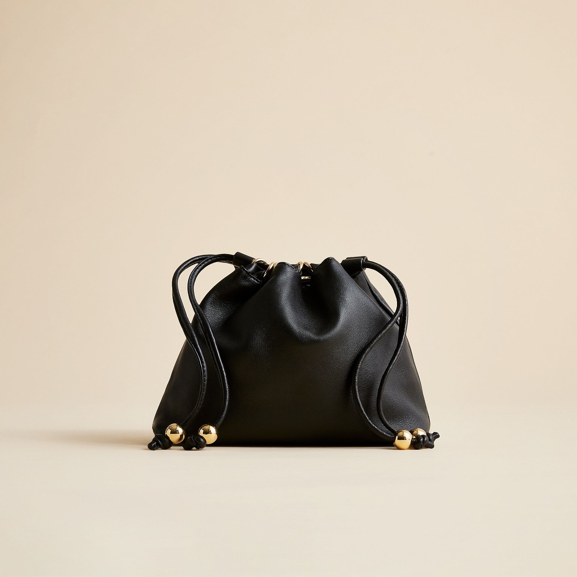 Drawstring Pouch Bag in Leather