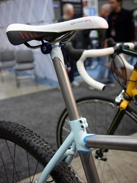 Engin Cycles designed its cast seatpost head to work with a wide range of shaft materials.