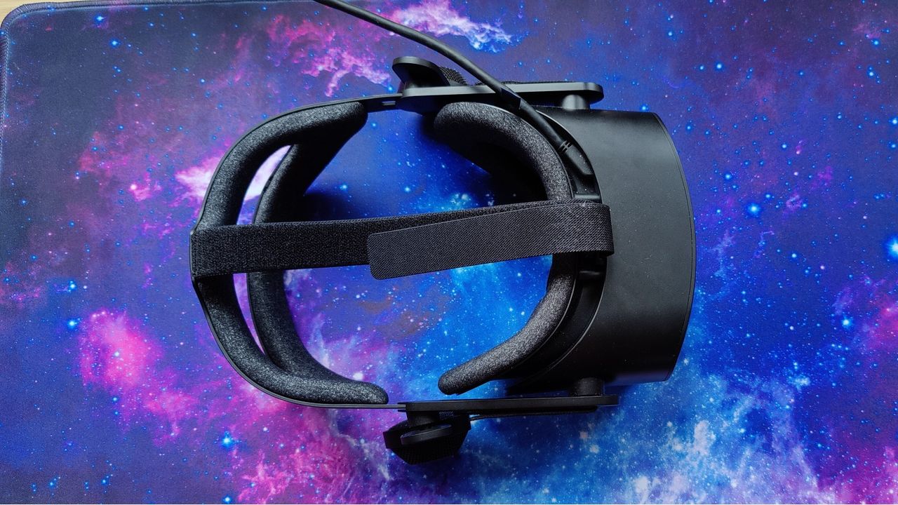 HP Reverb G2 VR headset overhead view