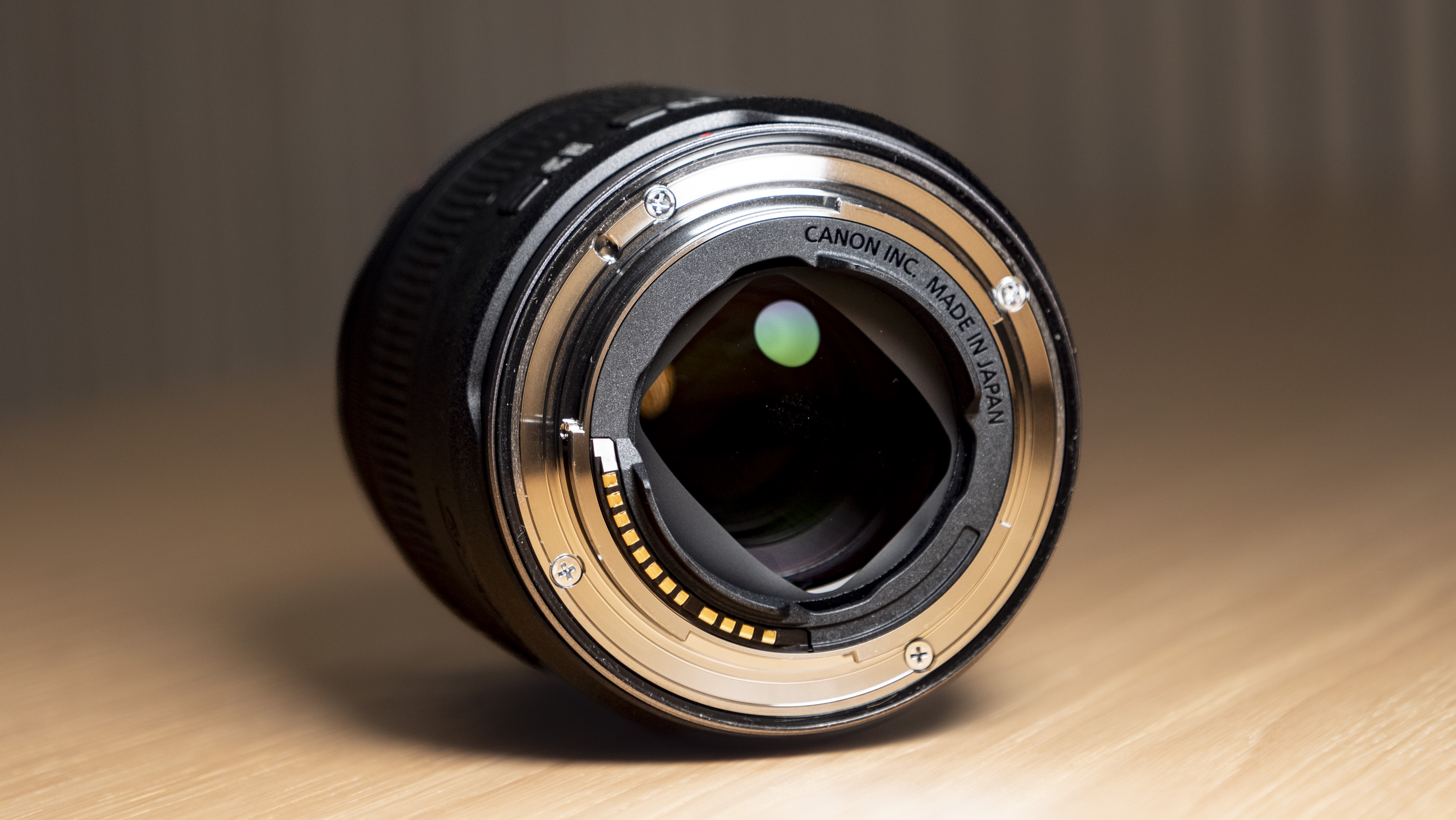 Canon's new RF 16-28mm F2.8 wide-angle zoom lens impressed me, but I'm ...