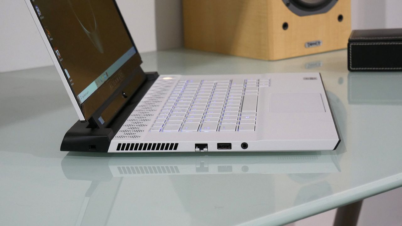 Alienware M15 R3