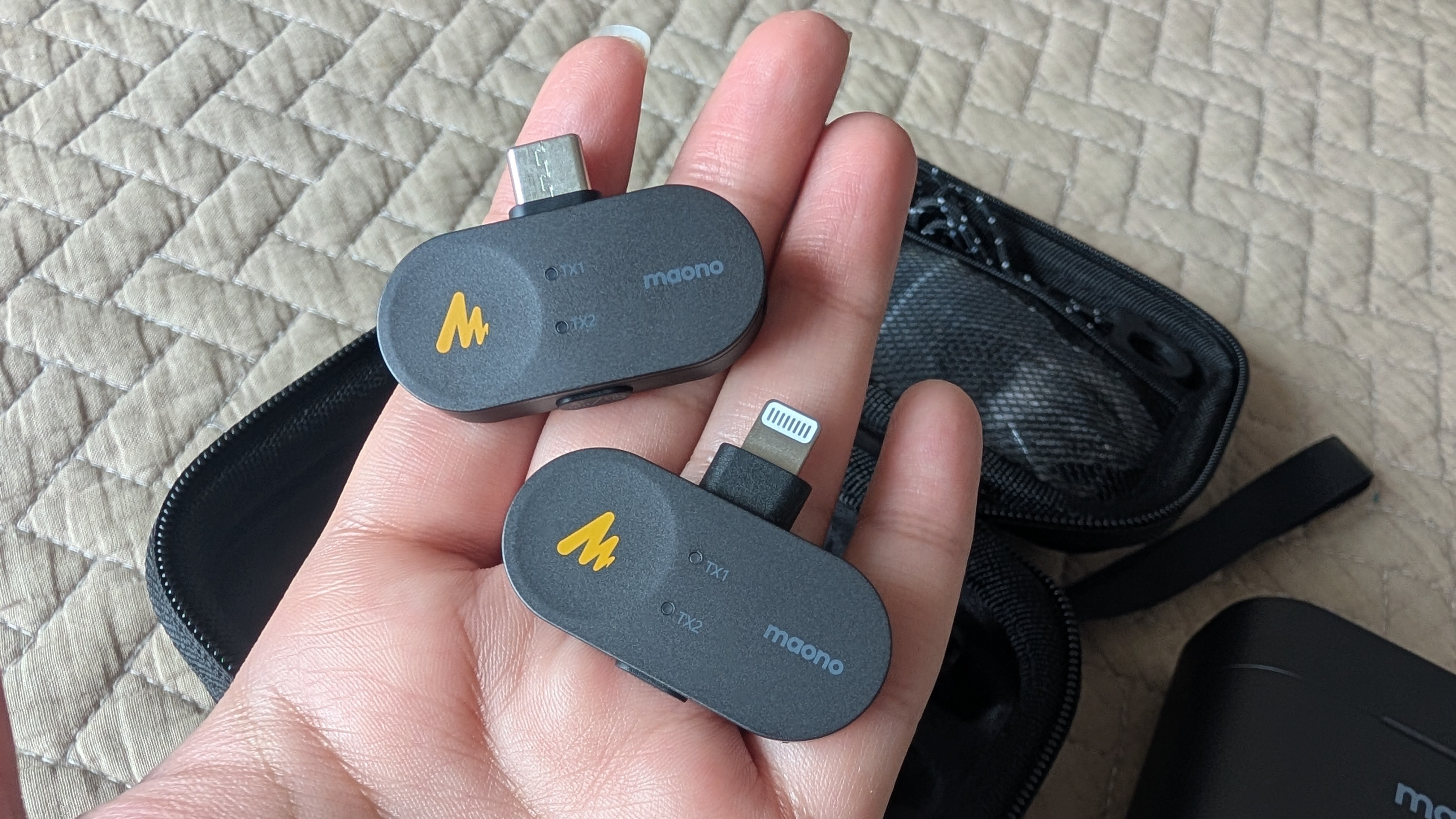 Maono T5 Wave combo kit Wireless Lavalier Microphone for iPhone/Android/Camera/PC