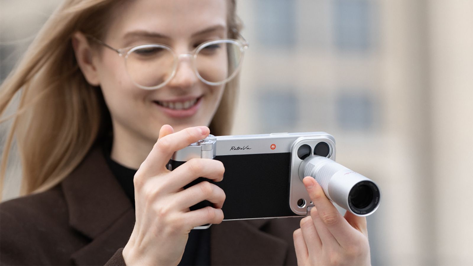 IPhone baru saja mendapat 10x zoom optik – kit telekonverter mengesankan yang sebelumnya terlihat di ponsel Vivo ini baru saja hadir untuk penggemar Apple