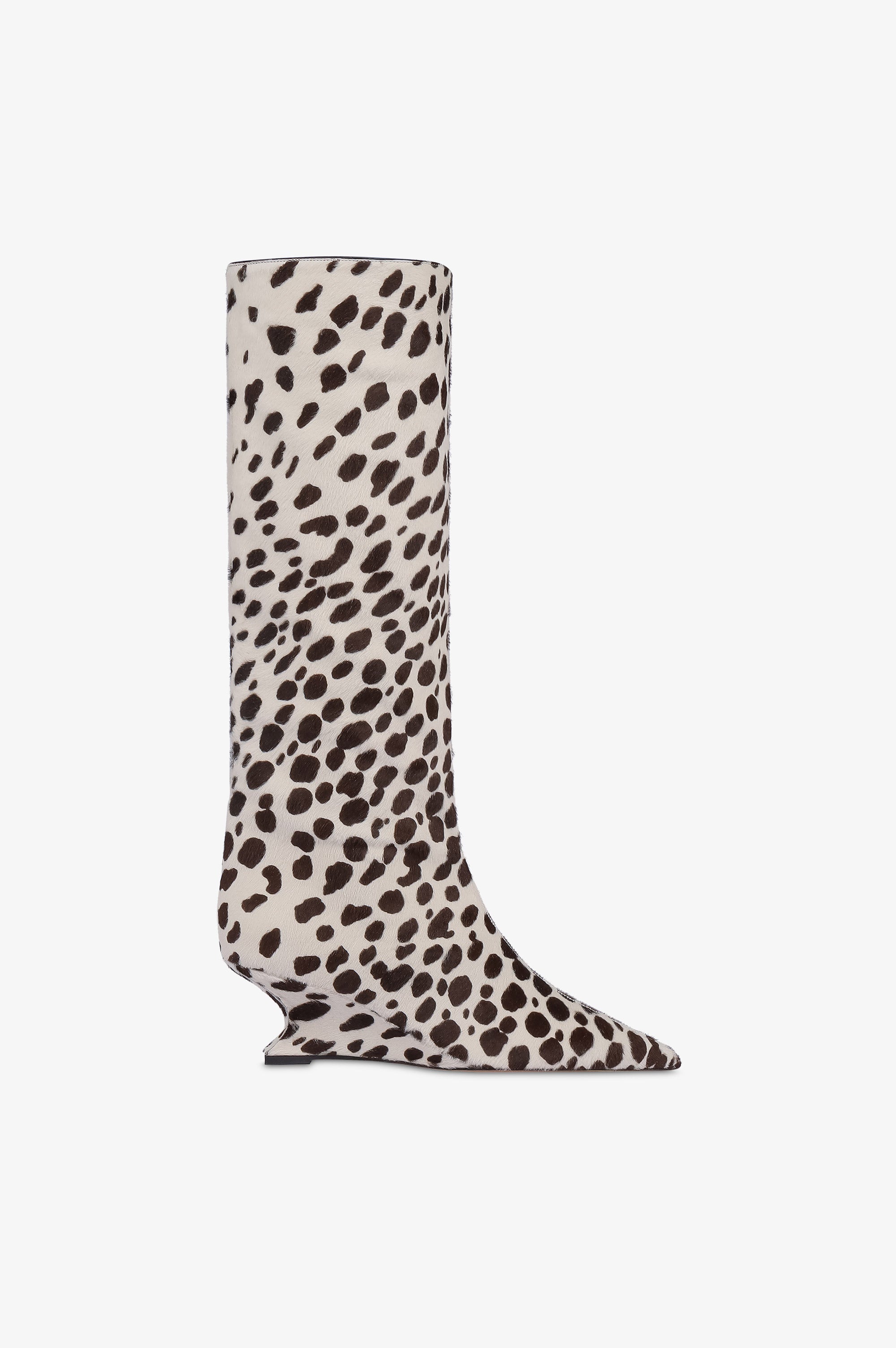 Boots in White and Dark Brown Printed Cowhide