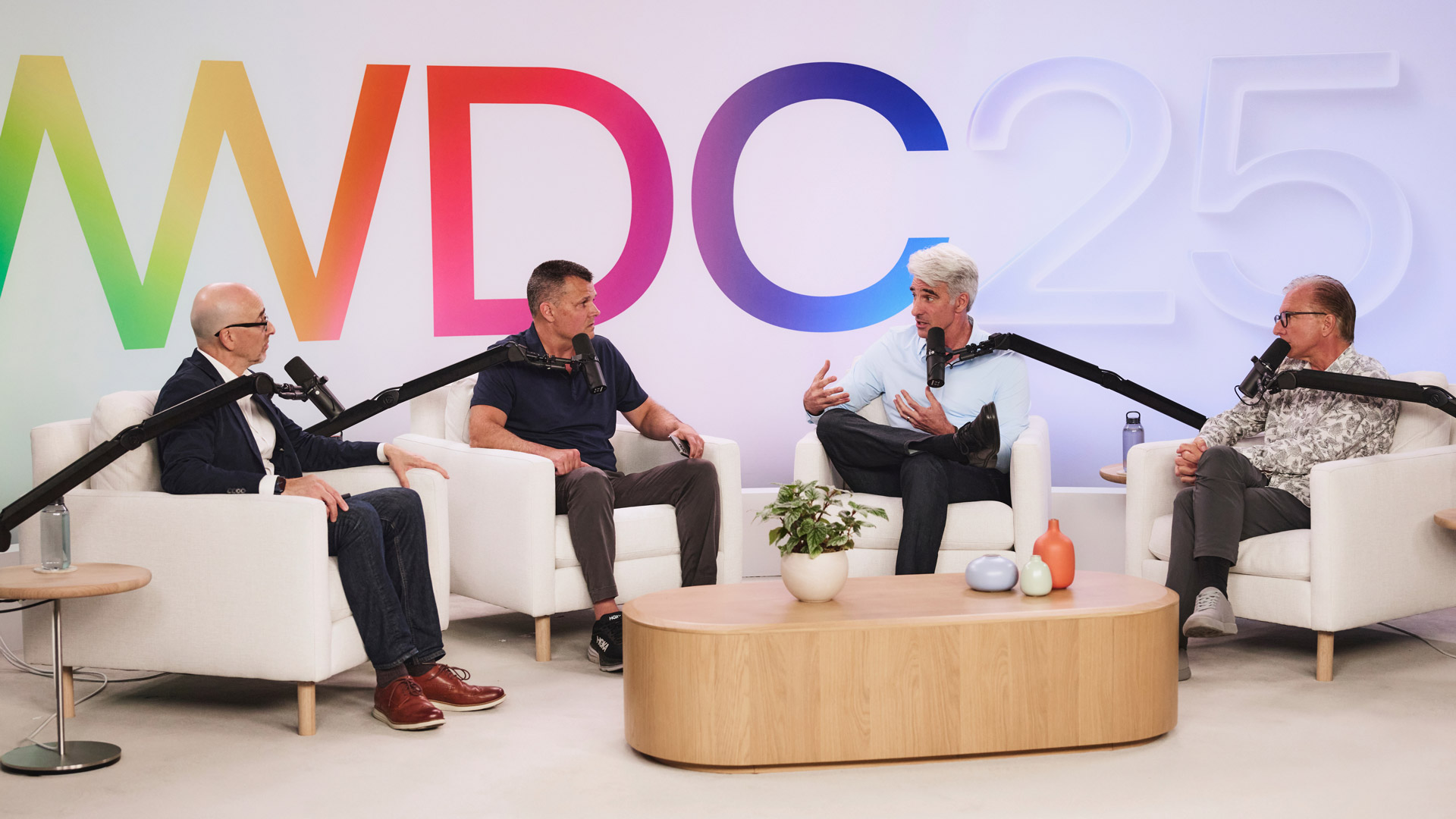 Lance Ulanoff, Mark Spoonauer, Craig Federighi, Greg Joswiak