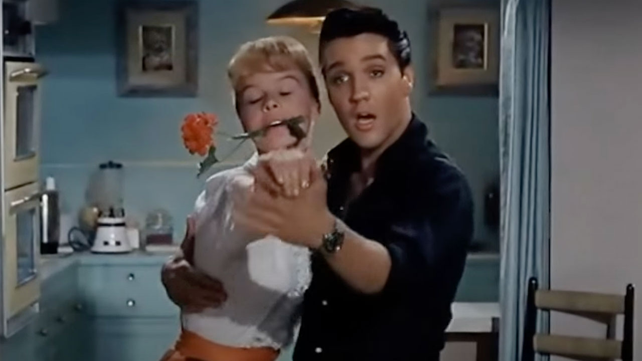 Does the elvis movie have a sex scene