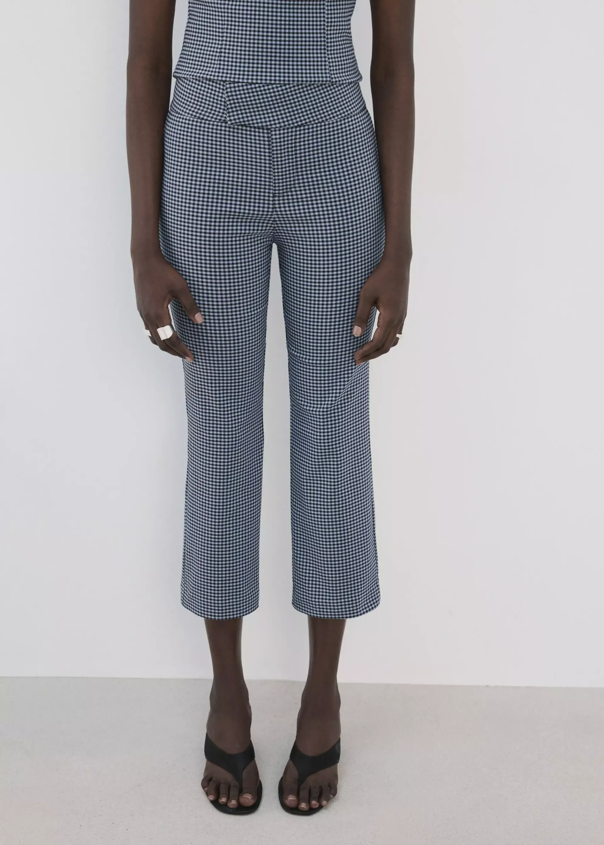 Gingham-Check Cropped Trousers - Women | Mango United Kingdom