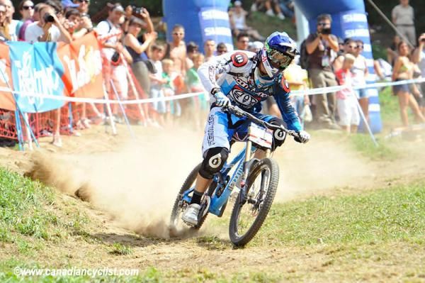 Gee Atherton (Commencal) finished 3rd