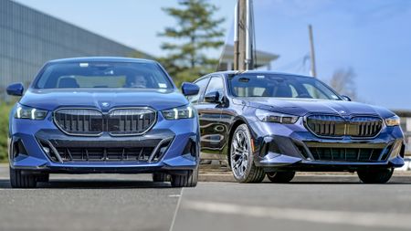 2026 BMW i5 vs 2026 BMW 550e.