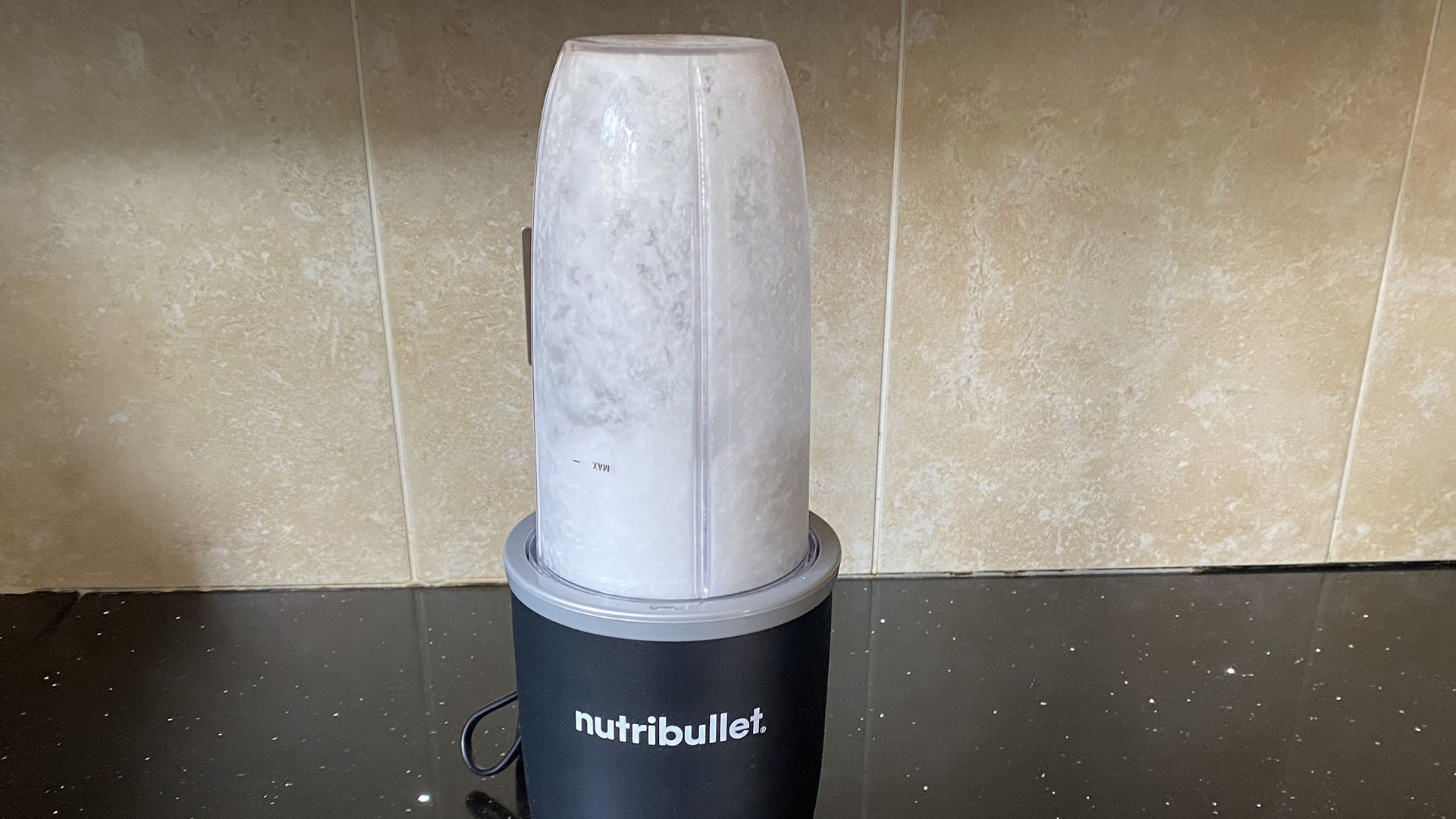 Nutribullet Pro+ 1200 blitzing ice