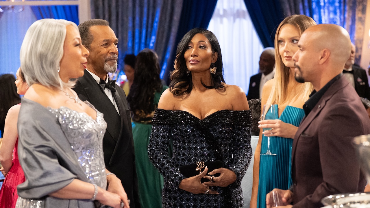 amara Tunie as Anita Dupree, Clifton Davis as Vernon Dupree, Trisha Mann-Grant as Leslie Thomas, Melissa Ordway as Abby Newman and Bryton James as Devon Winters in Beyond the Gates