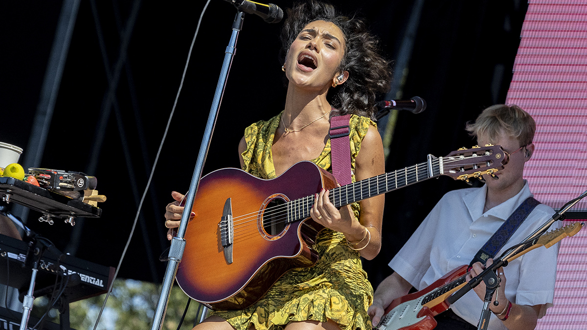AUSTIN, TEXAS - OCTOBER 04: Olivia Dean performs in concert during the 2025 Austin City Limits Music Festival at Zilker Park on October 04, 2025 in Austin, Texas. (Photo by Gary Miller/Getty Images)