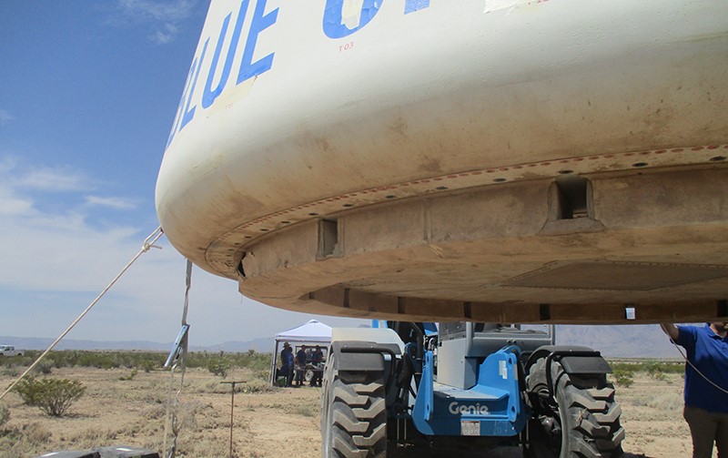 Bezos' Space Firm Successfully Tests Capsule Safety, Lands Rocket