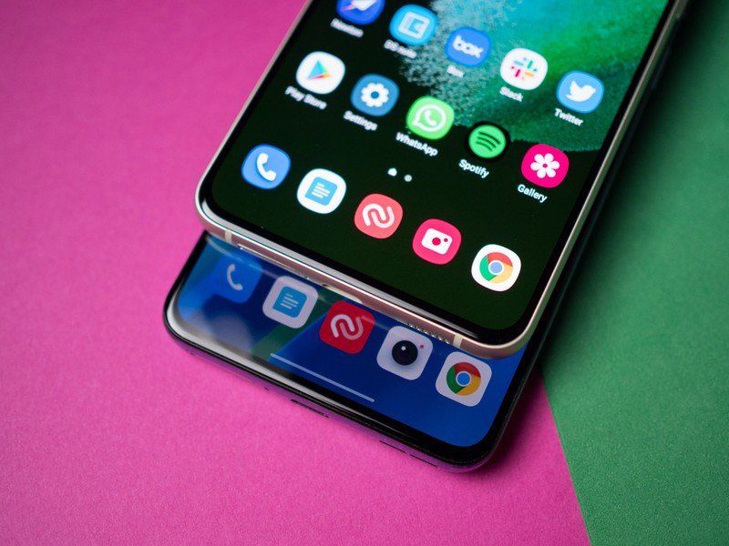 Samsung Galaxy S21 FE vs. OnePlus 9