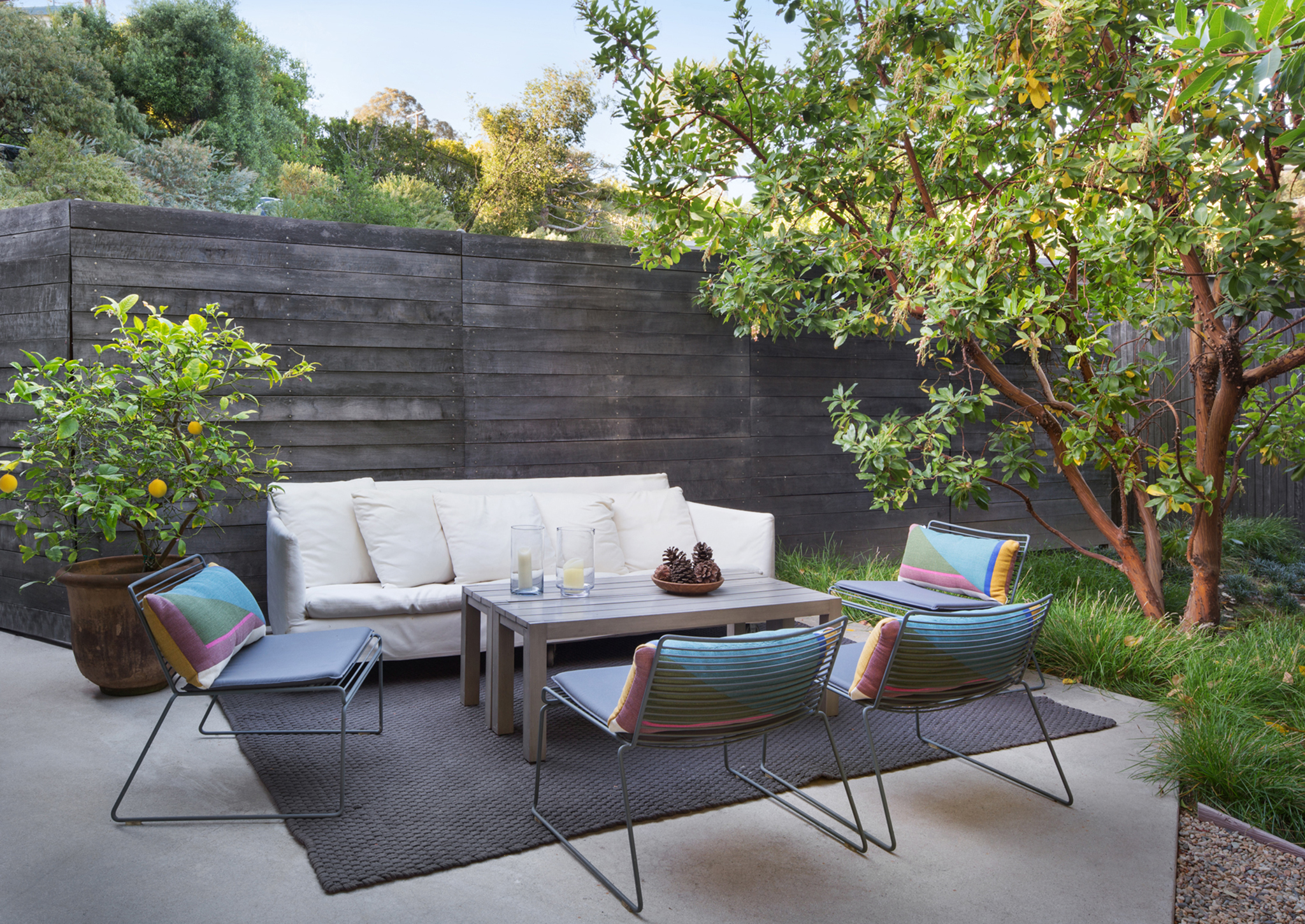 Garden details, Gelb House