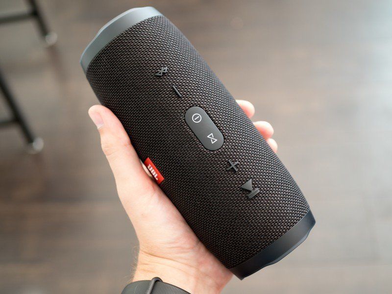 JBL Charge 3 Blueooth speaker